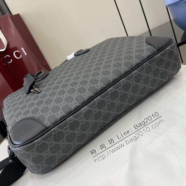 Gucci專櫃古馳最新款Emblem系列男士手提公事包 jh2595型號：821149